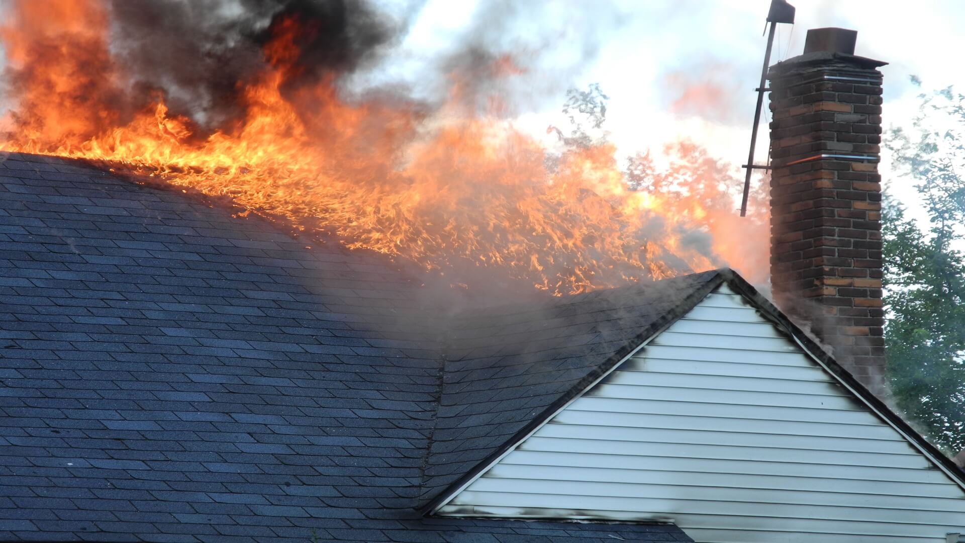 Is it Worth Purchasing a Fire Damaged Property?