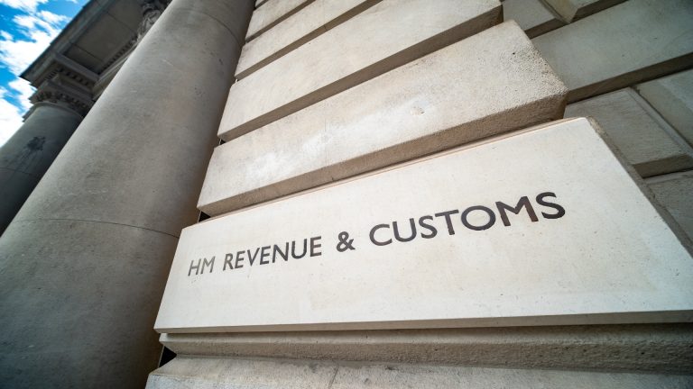 Navigating the Tide – Unravelling the UK’s National Insurance Overhaul