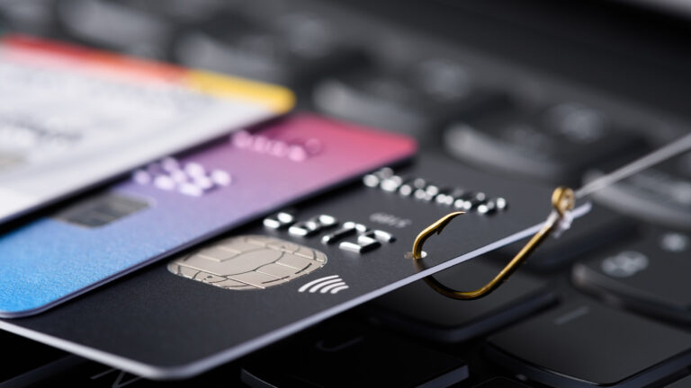 Why Financial Education Attracts So Many Scammers – And How to Spot Them